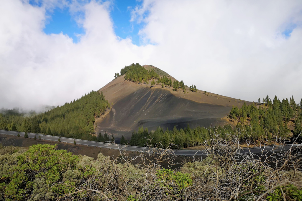 Montañón Negro, Pico Moriscos, Monte Constantino ...