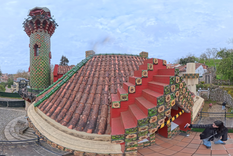 Az El Capricho egy villa Comillasban (Kantábria), Spanyolországban, melyet Antoni Gaudí tervezett.