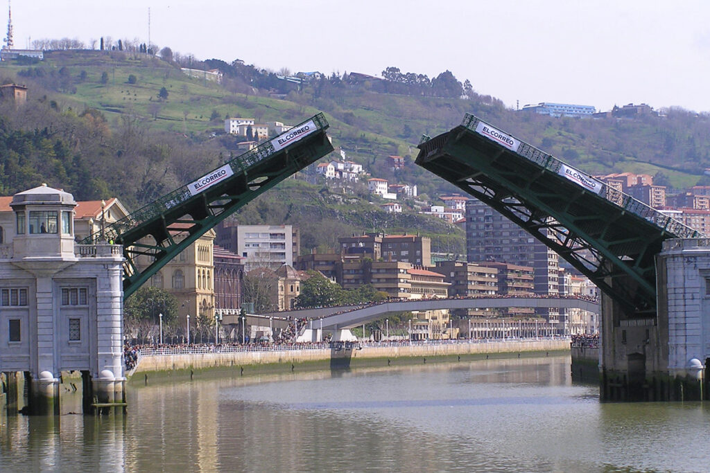 Bilbao 9 hídja, amin feltétlenül át kell kelned