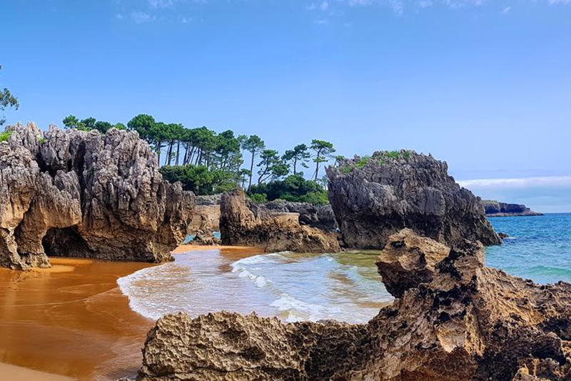 A Tourist Guide to Noja