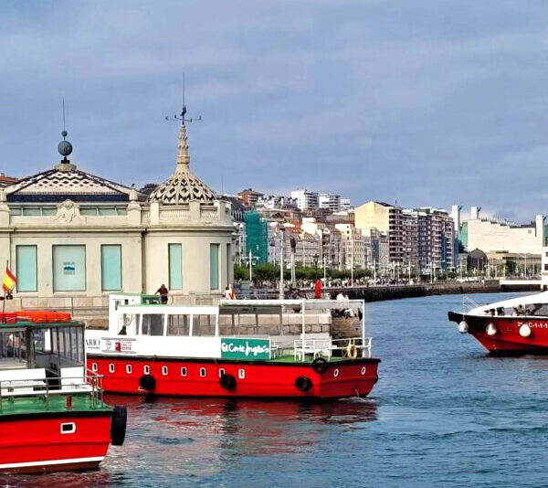 Barco de Somo a Santander