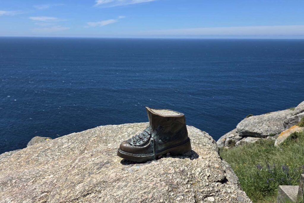 The Camino Finisterre walking stages