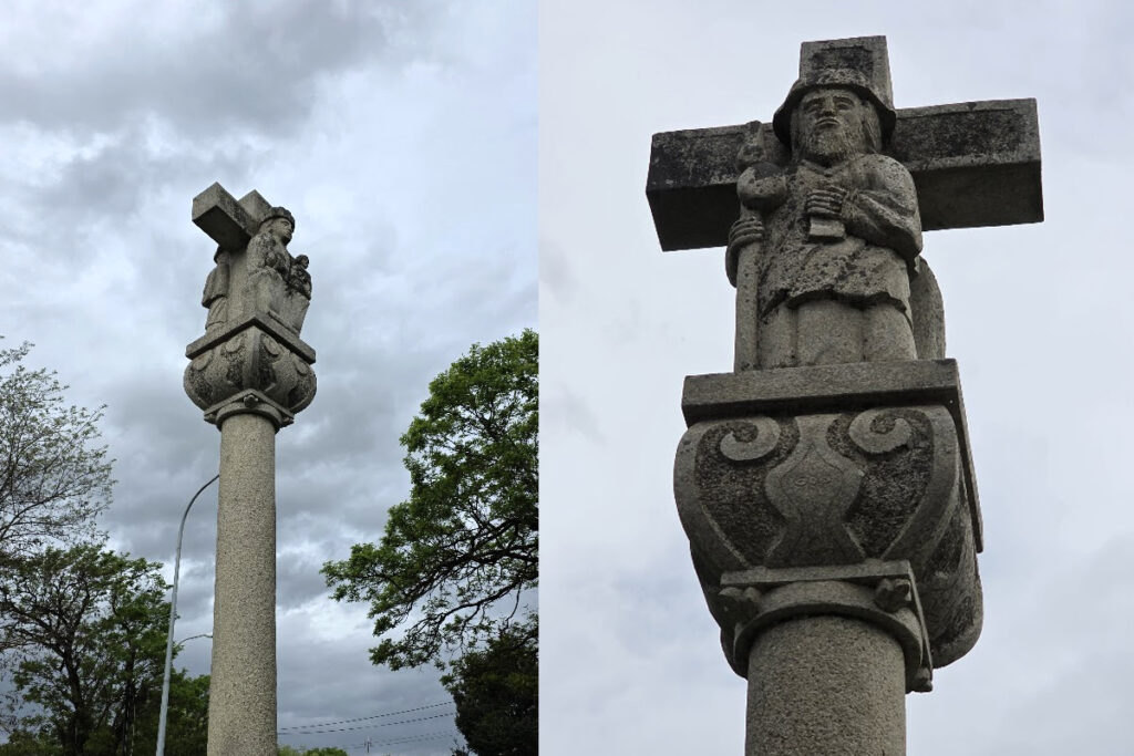Fontos navigációs pontként szolgáltak a Camino de Santiago (Szent Jakab-út) zarándokai számára